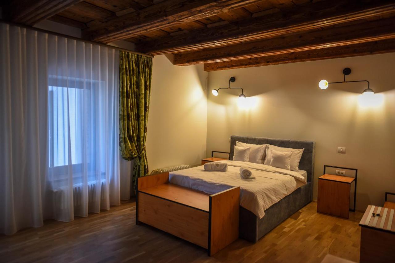 Schloss Apartments Brașov Exterior foto
